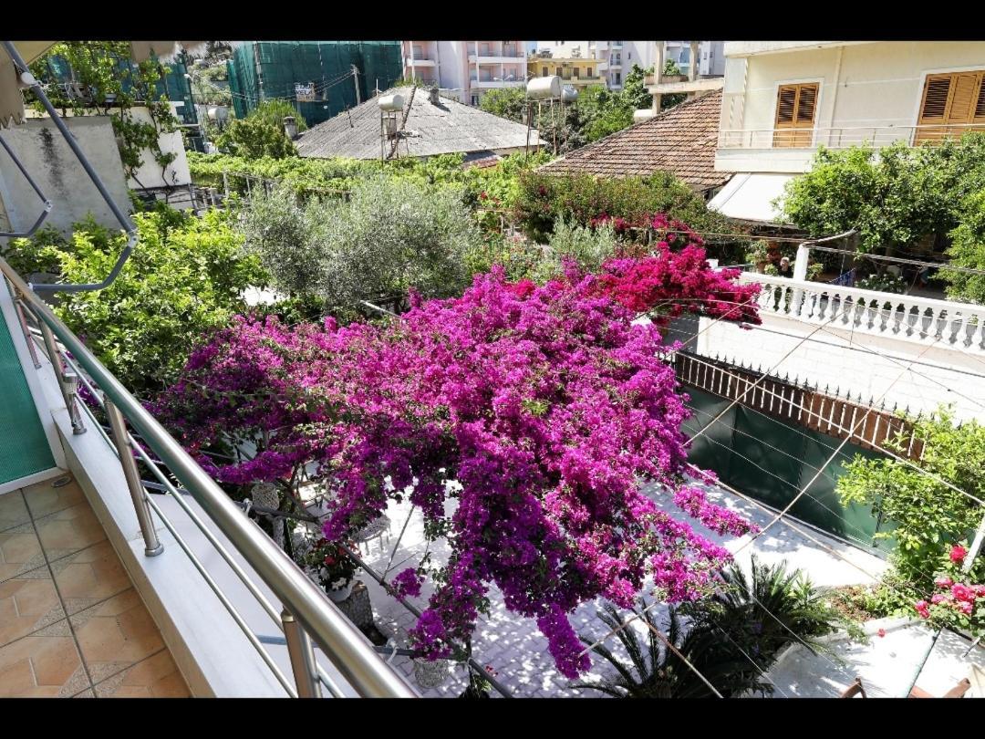 Apartments Athina Orikum Exterior photo